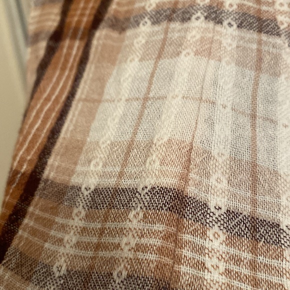 Brown Plaid open back embroidered top- American Eagle - Picture 5 of 5